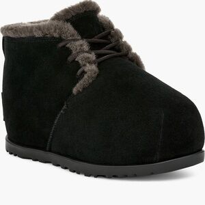UGG Black Winter Boots with Gray Fur